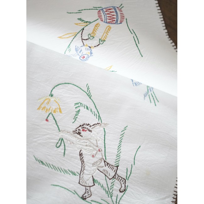 TOVAGLIETTA PASQUALE RICAMATA A MANO 74x74 cm