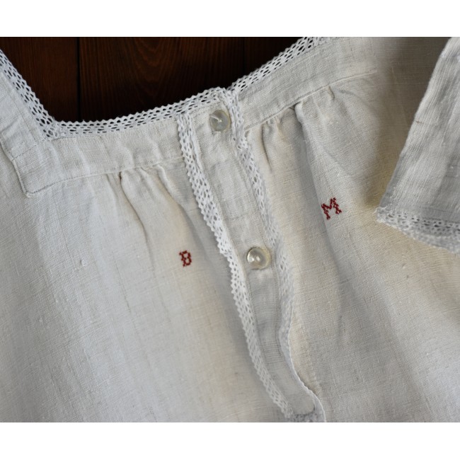 ANTICA CAMICIA DA NOTTE  CON MONOGRAMMA "BM"
