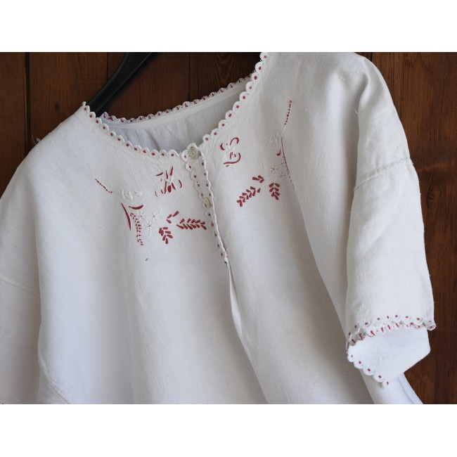 ANTICA CAMICIA DA NOTTE  CON MONOGRAMMA "MT"