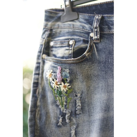 PANTALONI DONNA  tg 48 it. Jeans RICAMATI A MANO