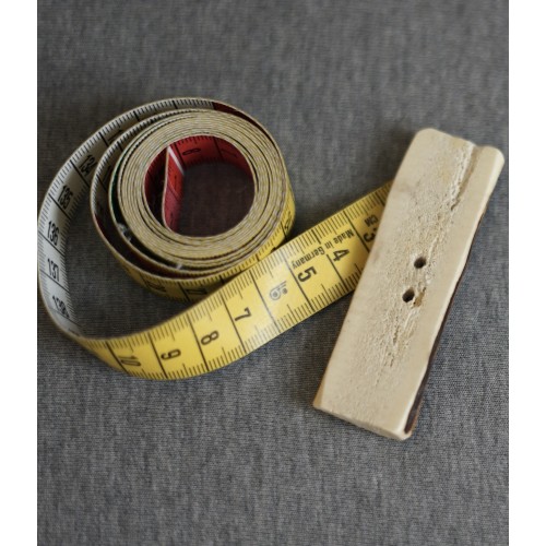 GRANDE BOTTONE STILE TIROLESE IN OSSO 7,5x2,5cm 2