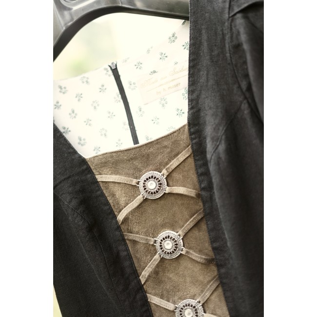 ABITO IN STILE TIROLESE PELLE / LINO  tg.38/40...
