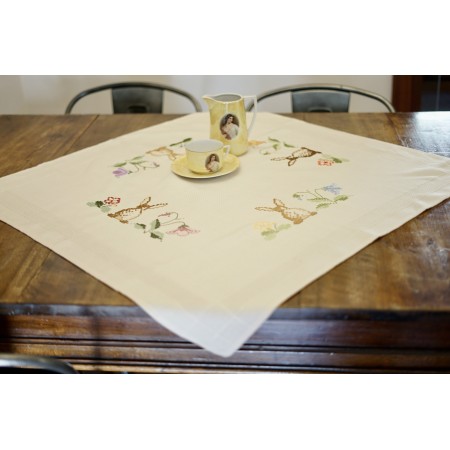 TOVAGLIETTA PASQUALE RICAMATA A MANO 80x80 cm