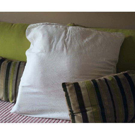 ANTICA FEDERA GRANDE CON UNCINETTO E MONOGRAMMA