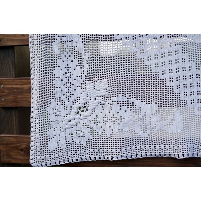 TOVAGLIA / COPRITAVOLO REALIZZATO MANO AD...