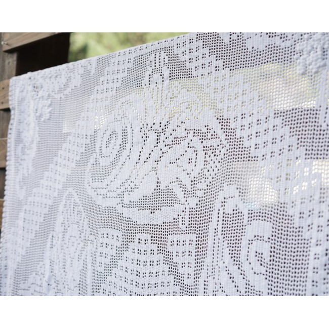 TOVAGLIA / COPRITAVOLO REALIZZATO MANO AD...