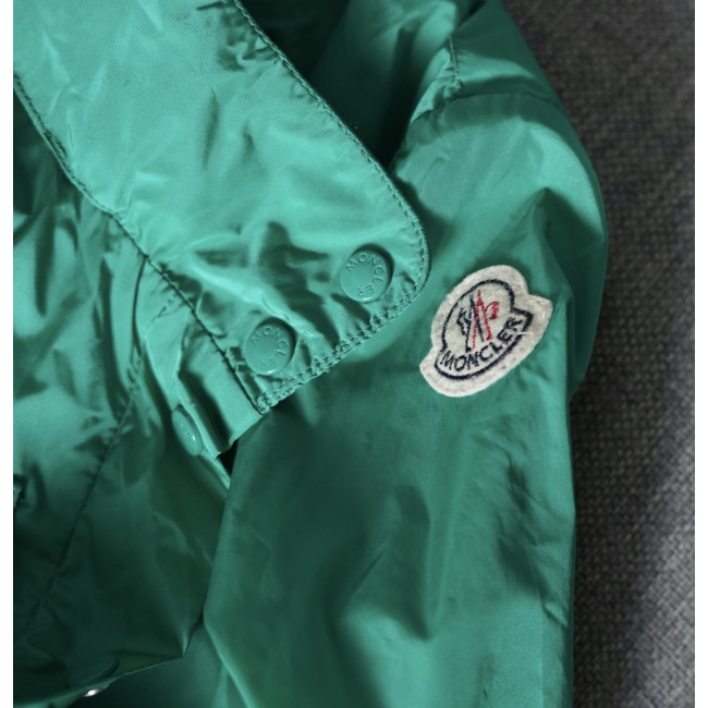 GIUBBOTTO MONCLER GIACCA A VENTO tg. 110/ 5 anni