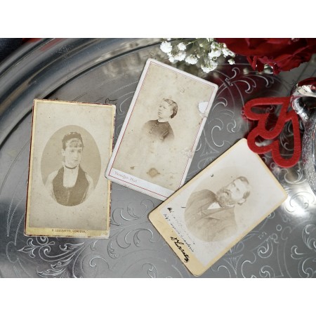 TRE FOTOGRAFIE ANTICHE CARTONCINO  RITRATTO Vassogne  GORIZIA