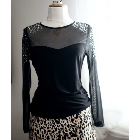 MAGLIETTA COLORE Nero  tg.12 uk / 44 it. circa