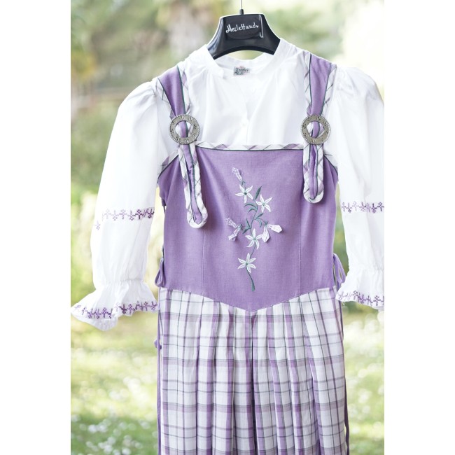 ABITO STILE TIROLESE  tg. 44 it. circa
