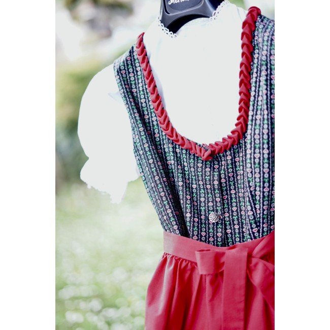 ABITO TIROLESE   tg. 8/9 anni + GREMBIULE CAMICIA