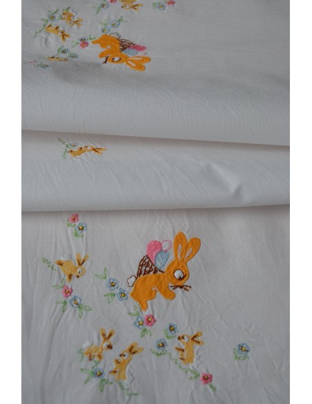 TOVAGLIETTA PASQUALE CON RICAMI  MECCANICI 80x80 cm