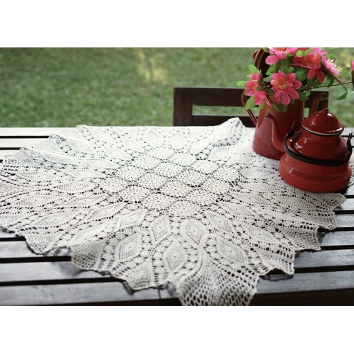 TOVAGLIETTA UNCINETTO REALIZZATA A MANO 75x75 cm