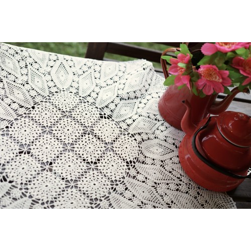 TOVAGLIETTA UNCINETTO REALIZZATA A MANO 75x75 cm 2