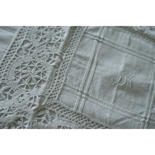 ANTICA FEDERA GRANDE CON TOMBOLO 70x70cm...