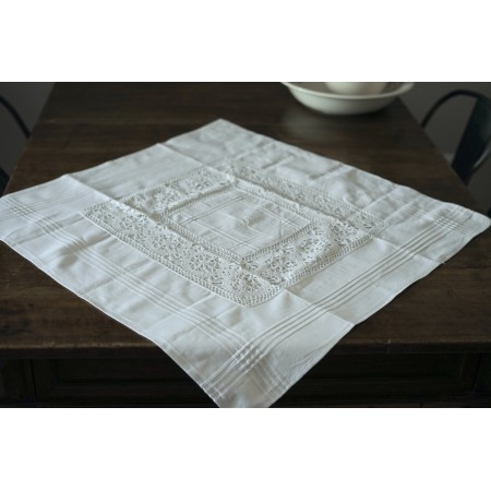 ANTICA FEDERA GRANDE CON TOMBOLO 70x70cm Monogramma