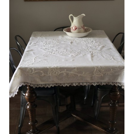 ANTICA TOVAGLIA  RICAMATA A MANO CON TOMBOLO 160x120 cm