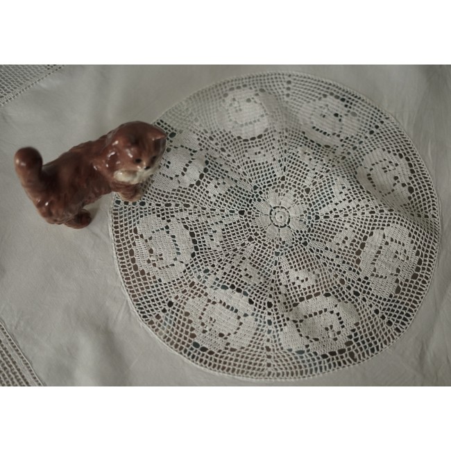 TOVAGLIETTA REALIZZATA A MANO UNCINETTO  85x85...