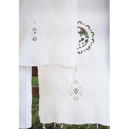 3 TENDE RICAMATEA MANO 142x63 cm ca.