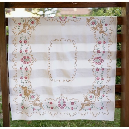 ANTICA TOVAGLIA  RICAMATA A MANO 125x125 cm ca.