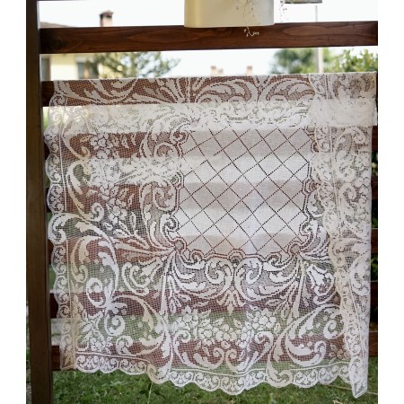 ANTICA TOVAGLIA  IN FILET A RETE 150x150 cm ca.