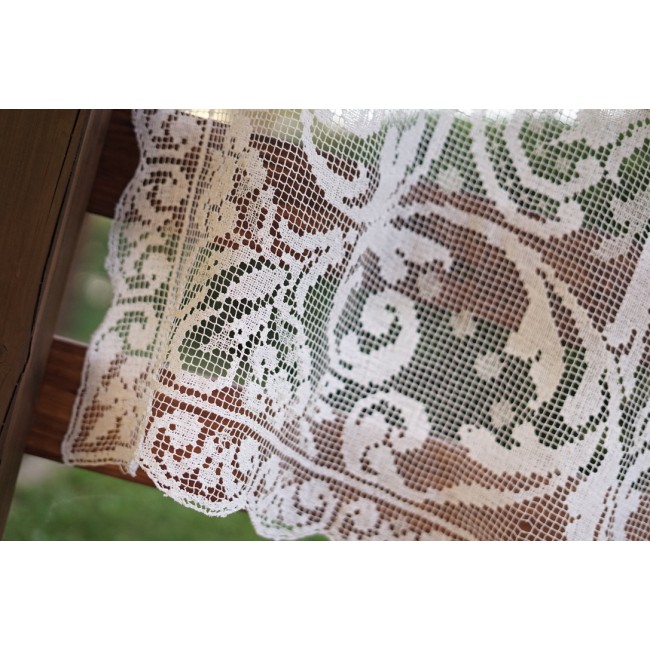 ANTICA TOVAGLIA  IN FILET A RETE 150x150 cm ca.