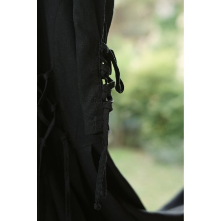 ABITO NERO STILE TIROLESE  tg. 44/46 it. circa