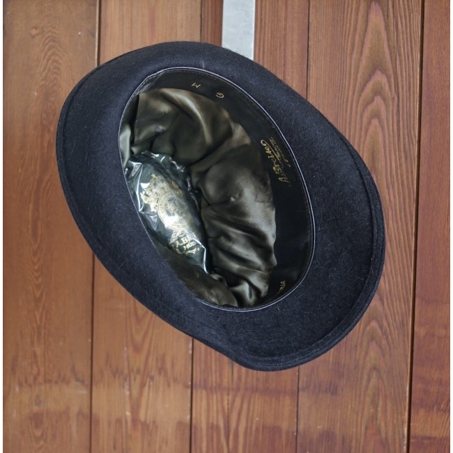 CAPPELLO IN STILE TIROLESE tg 57 A.Breiter...