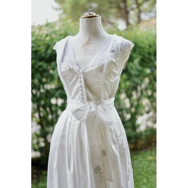 ABITO BIANCO DA SPOSA  STILE TIROLESE  tg.42...