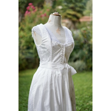 ABITO BIANCO DA SPOSA  STILE TIROLESE  tg.42 it. Pollinger
