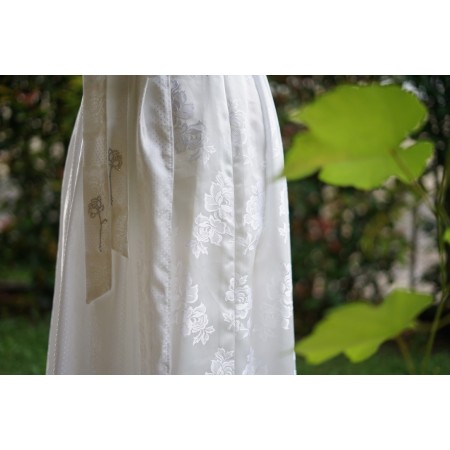 ABITO BIANCO DA SPOSA  STILE TIROLESE  tg.42 it. Pollinger