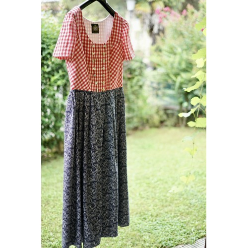 ABITO  STILE TIROLESE  tg.46 it. Hammerschmid