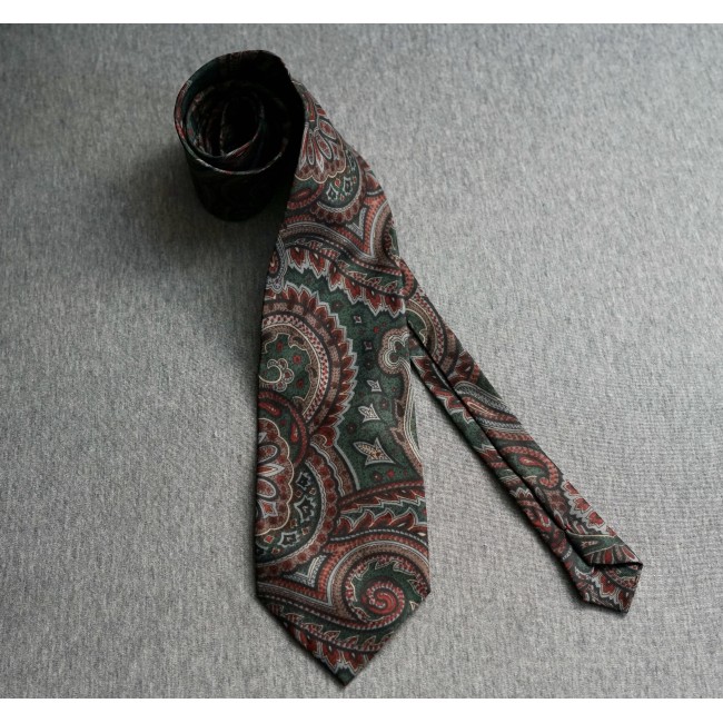 CRAVATTA  VINTAGE  Touch of class