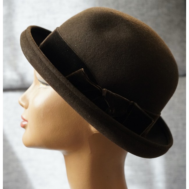 CAPPELLO LANA   tg. 56 Marrone