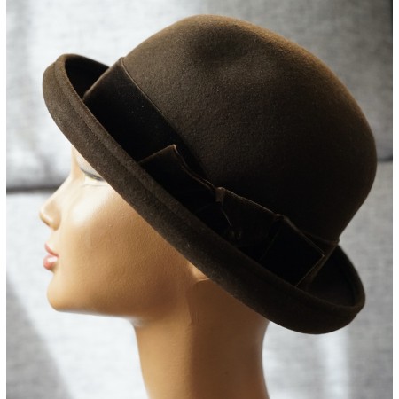 CAPPELLO LANA   tg. 56 Marrone