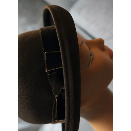CAPPELLO LANA   tg. 56 Marrone