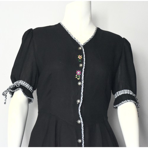 ABITO IN STILE TIROLESE tg.48 it.  NERO 2