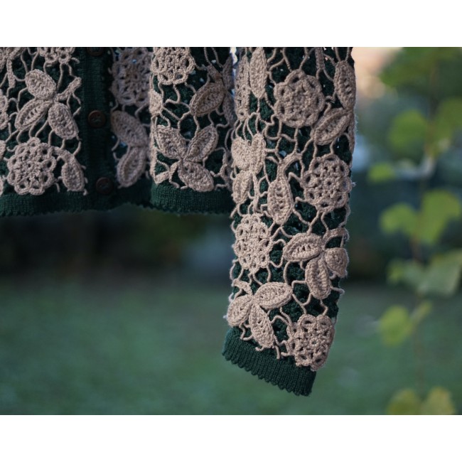 MAGLIA GOLFINO CARDIGAN tg. it.  STILE TIROLESE...