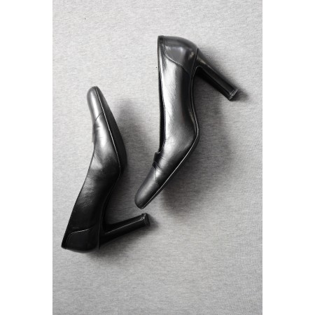 Décolleté nere Bruno Magli tacco 8 cm  n.36,5 in pelle