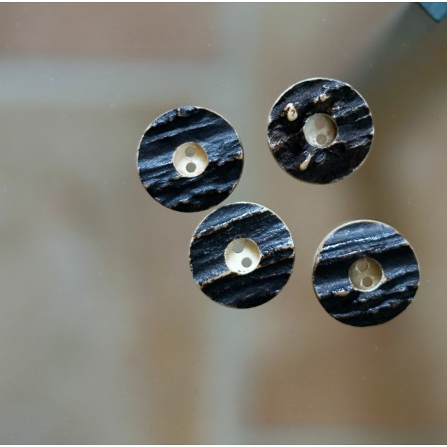 SET 4 BOTTONI GRANDI  STILE TIROLESE 2,5 cm