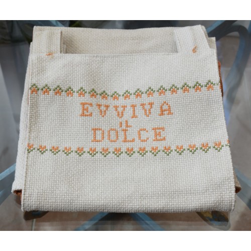 PORTA DOLCE RICAMATO A MANO