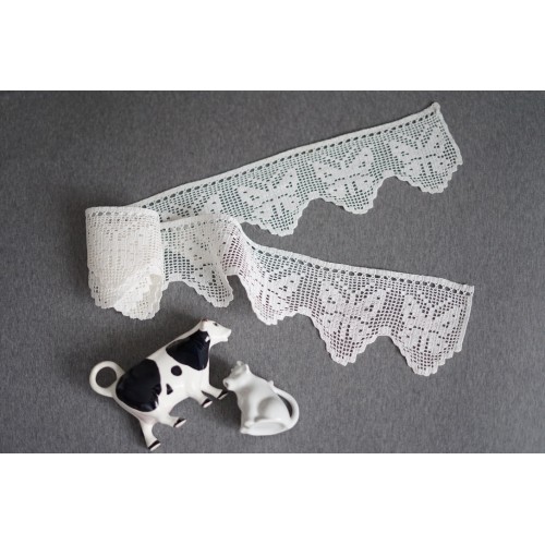SET 2 BORDINI / PIZZI  UNCINETTO " Farfalle"