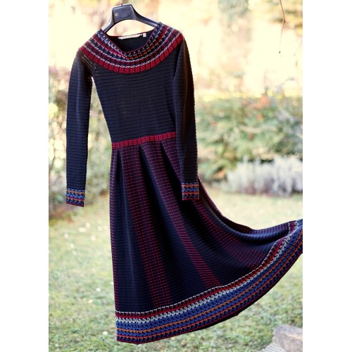 ABITO NERO  MOTIVI BOHO ETNICI  tg.XXS Silvian Heach