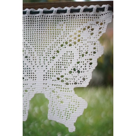 TENDINA REALIZZATA AD UNCINETTO 33x27cm