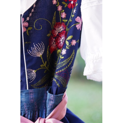 ABITO IN STILE TIROLESE tg. 50 it. Dirndl 2