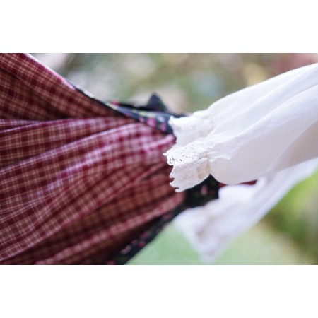 ABITO TIROLESE   tg.128 6/7 anni + GREMBIULE CAMICIA