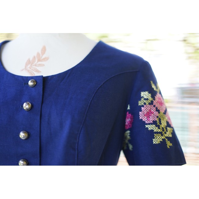 COMPLETO BLU tg. 46 it CAMICIA + GONNA TIROLESE...