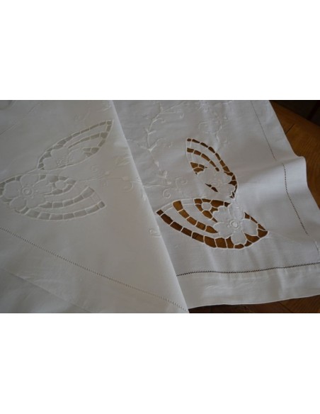 COPPIA TENDINE RICAMATE 71x74 cm