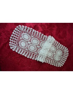 CENTRO REALIZZATO A MANO AD UNCINETTO 100x30 cm