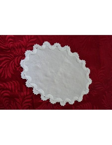 CENTRO BORDO REALIZZATO A MANO AD UNCINETTO 28x38 cm